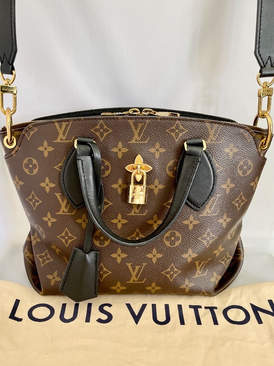 Louis Vuitton Handbags - GREAT Condition! Louis Vuitton Monogram Flower Zipped Tote PM Black Shoulder Bag